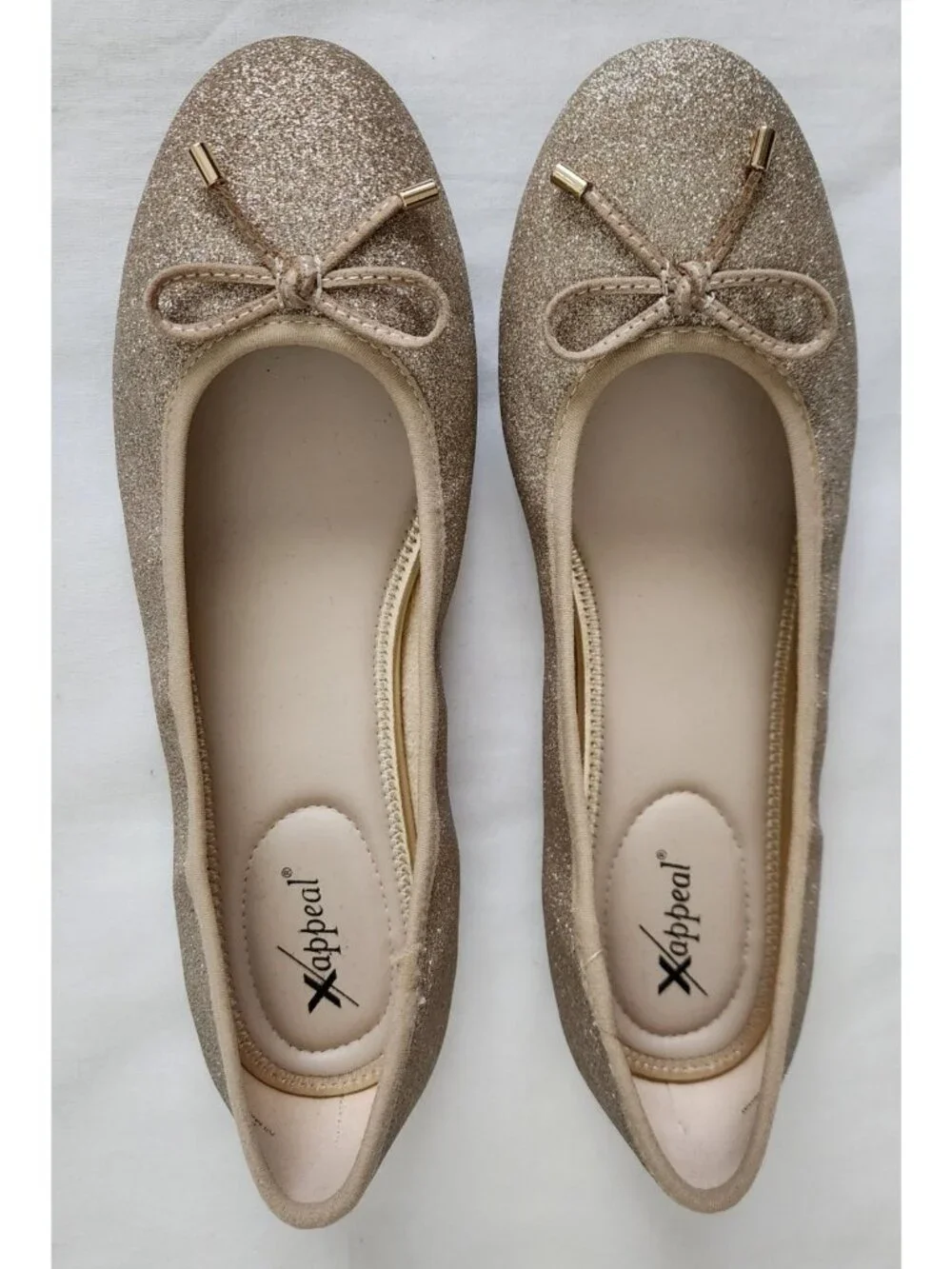 Xappeal Women's Gold TINE Classic Round Toe Bow Ballet Flat Shoes Size 10M